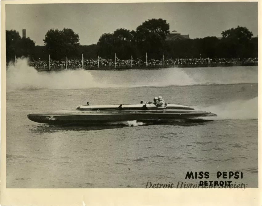 Poster - Miss Pepsi, 
Detroit