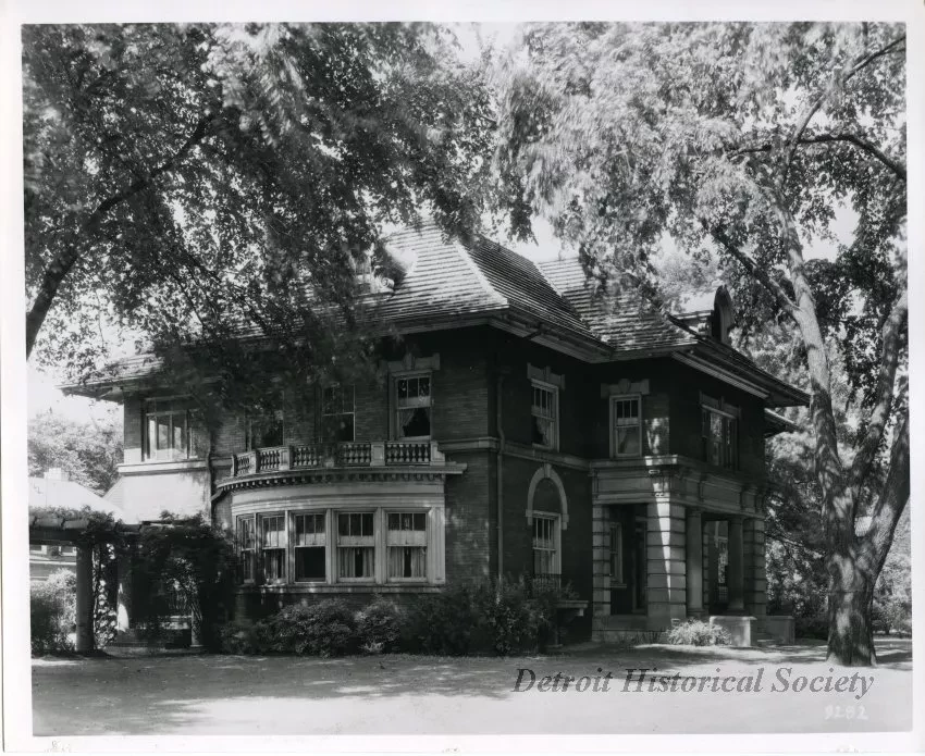 Print, Photographic - Ford home at 66 Edison Ave.