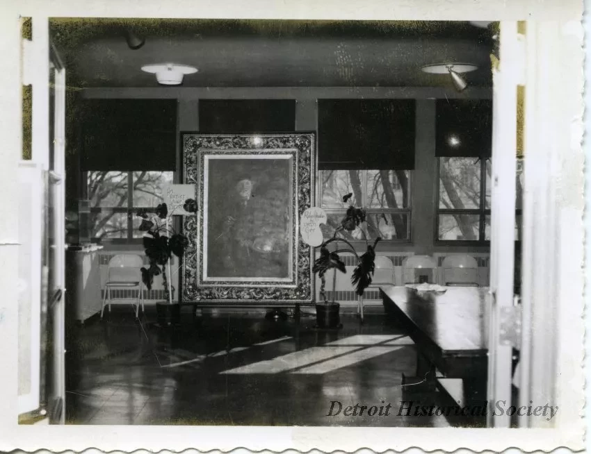 Print, Photographic - Entrance to Robert Hopkin exhibit at Detroit Historical Museum