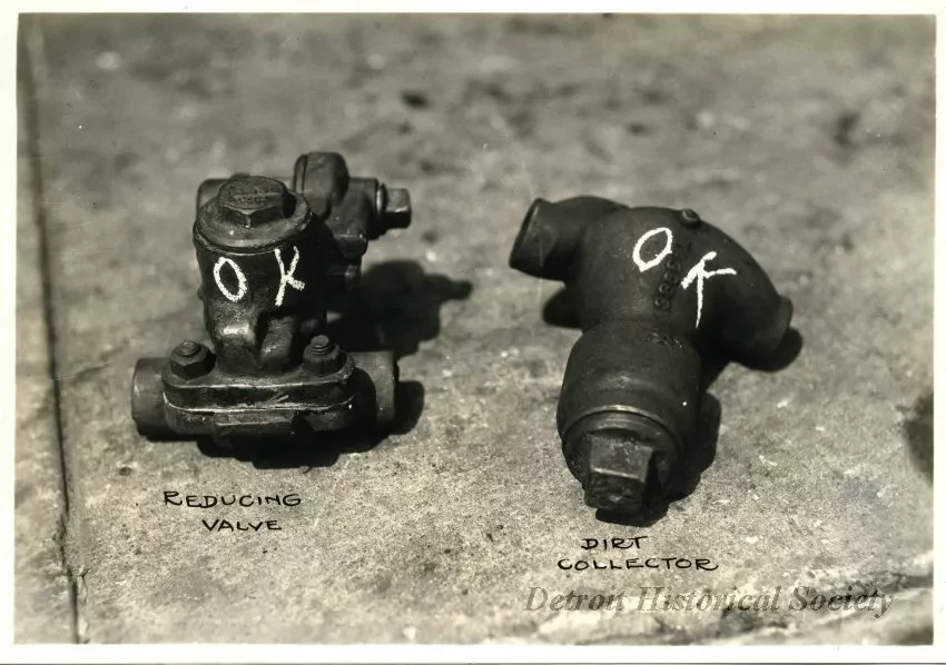 Print, Photographic - Reducing Valve & Dirt Collector