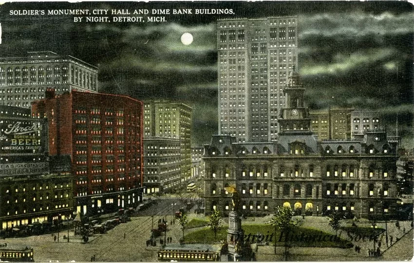 Postcard - Soldier's Monument, City Hall and Dime Bank Buildings, by Night, detroit, Mich.