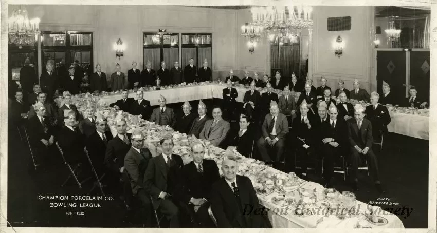 Print, Photographic - Champion Porcelain Co. Bowling League 1931-1932