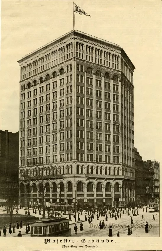 Newspaper - Majestic - Gebaude (Das herz von Detroit.)