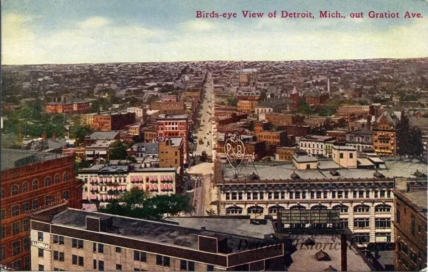Postcard - Birds-eye View of Detroit, Mich., out Gratiot Ave.
