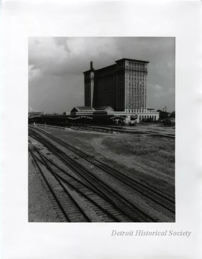 Print, Photographic - Michigan Central Train Depot, S.E. Exterior