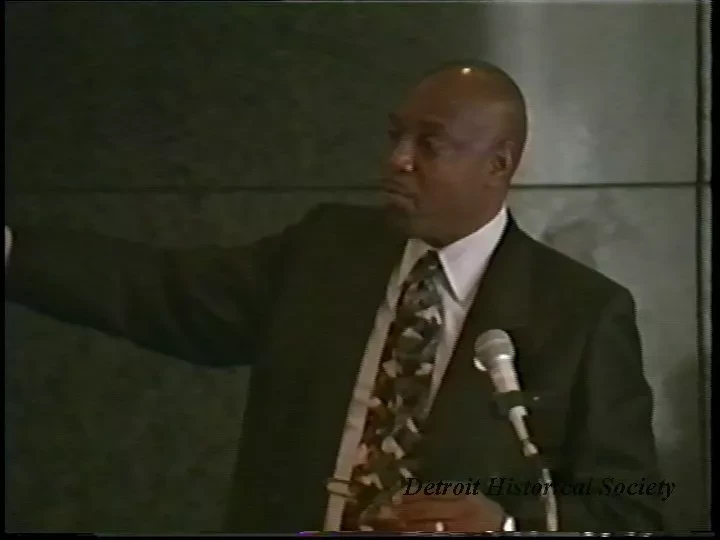 VHS - Detroit Police Department
Project Safe Streets
(December 11, 2002)
Tape One