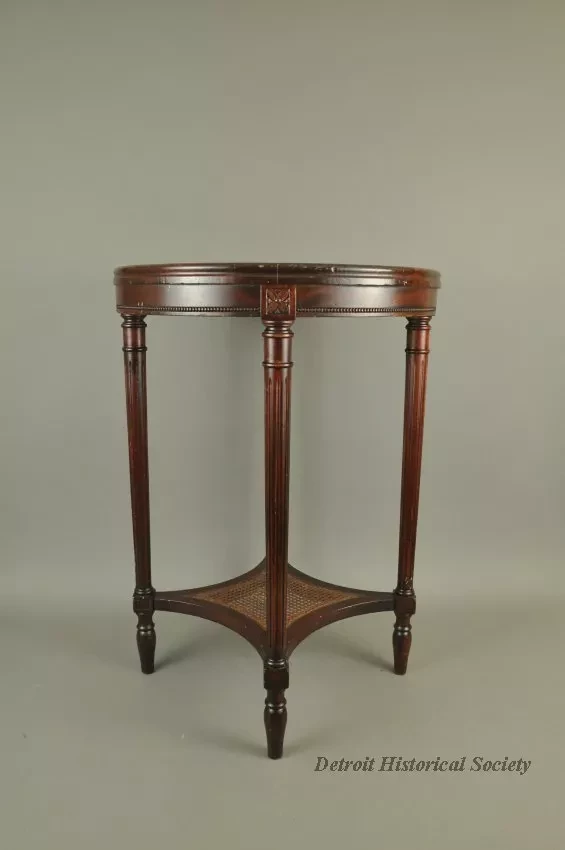 Table, Parlor