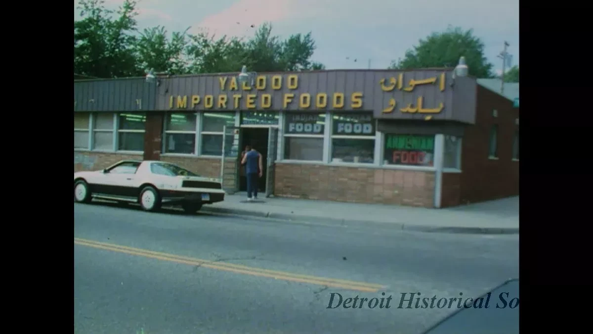 Film, Motion Picture - Cuts. Reels 1-3
& People Mover 1 & 2
6/15/1982

Riverfront West Groundbreaking
Urban Communications Group