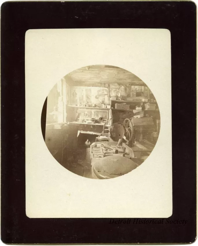 Photograph, Cabinet