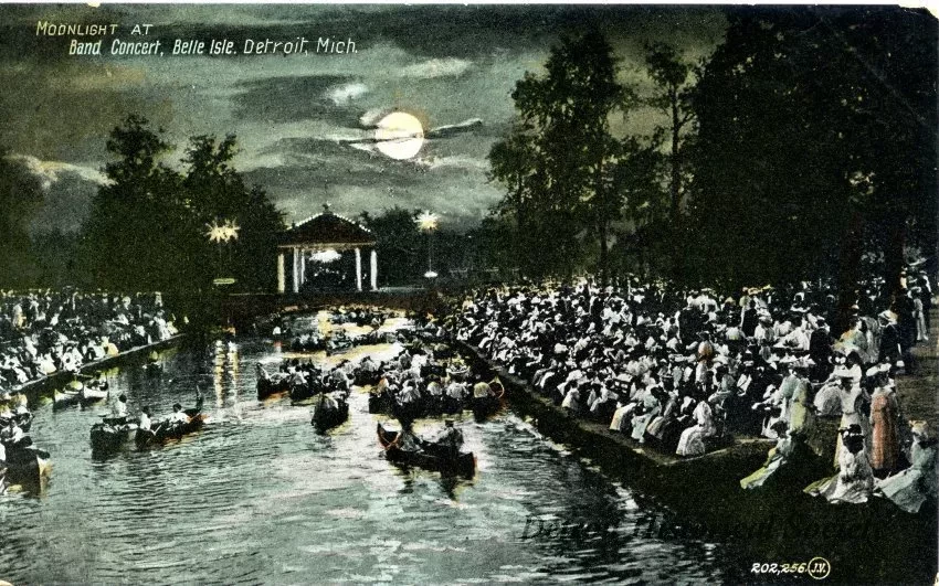 Postcard - Moonlight at Band Concert, Belle Isle, Detroit, Mich.