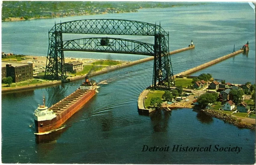 Postcard - Aerial Lift Bridge Duluth, Minnesota