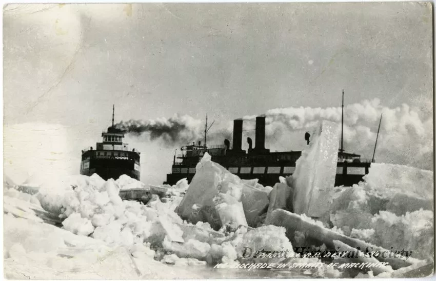 Postcard - Ice Blockade in Straits of Mackinac