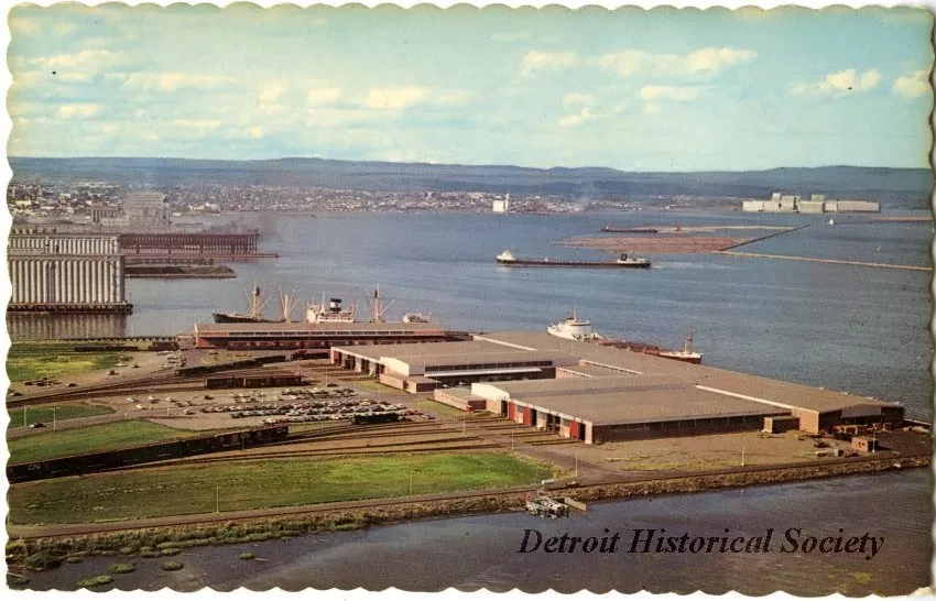 Postcard - The New Seaway Terminal