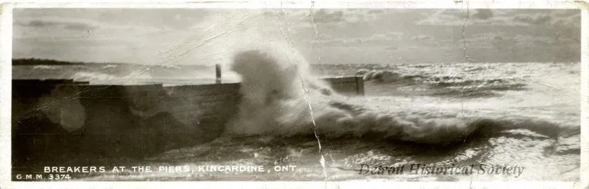 Postcard - Breakers at the Pier, Kincardine, Ont.