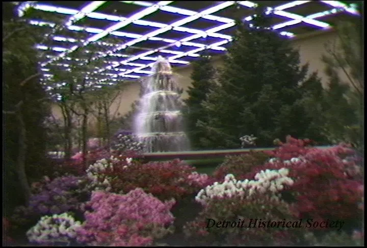 U-Matic - Flower Show Cobo Hall
3-22-84