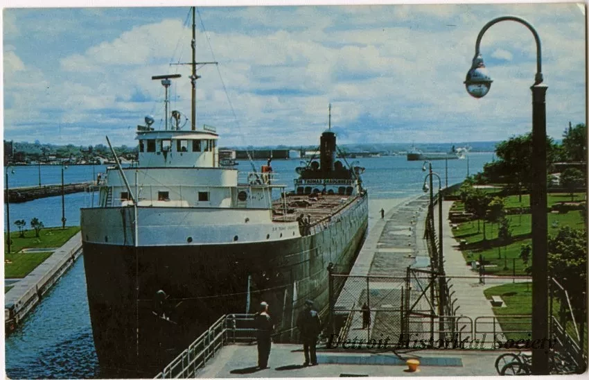 Postcard - The Soo Locks Sault Ste. Marie, Michigan