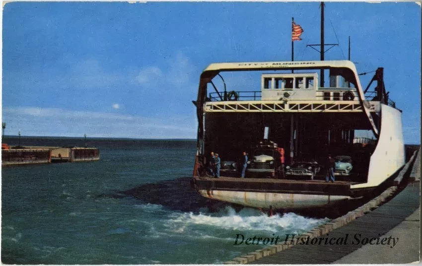 Postcard - THE CITY OF MUNISING