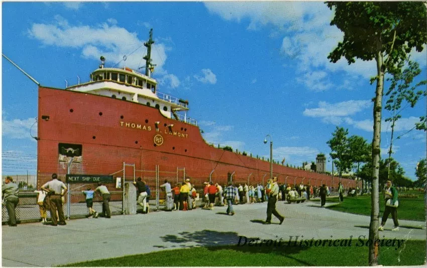 Postcard - Soo Locks Sault Ste. Marie, Mich.