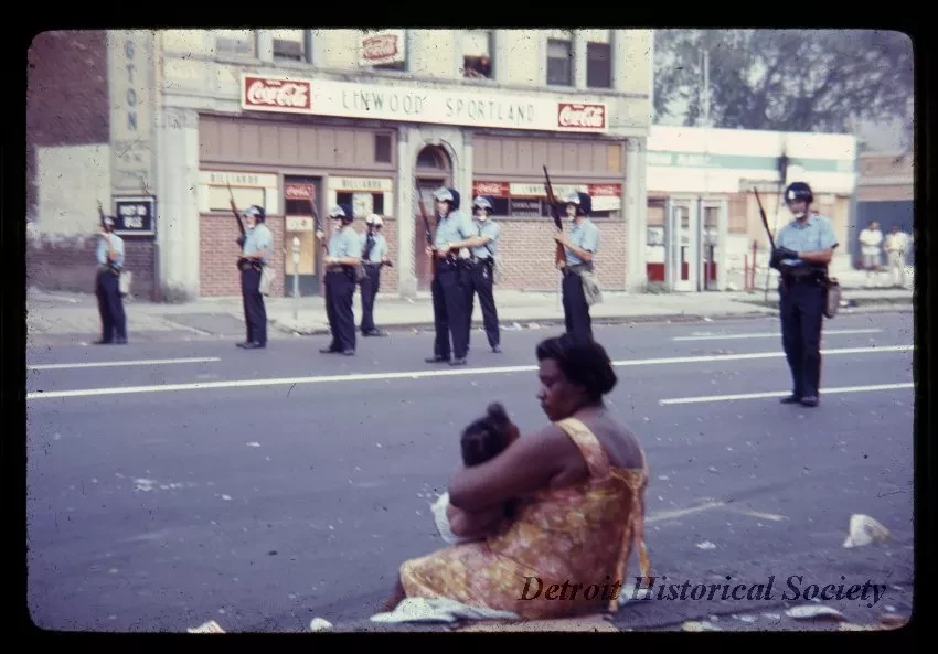 Transparency, Slide - Linwood Madonna & Child