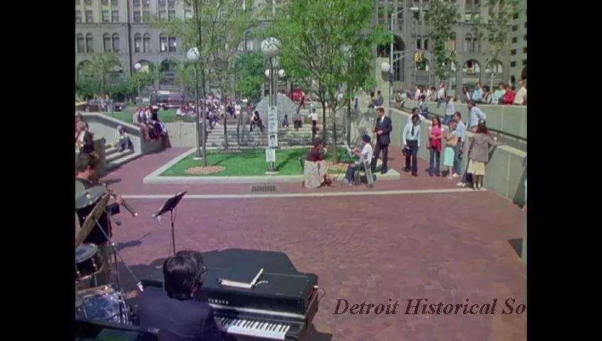 Film, Motion Picture - Urban B 1785542 - 1786338