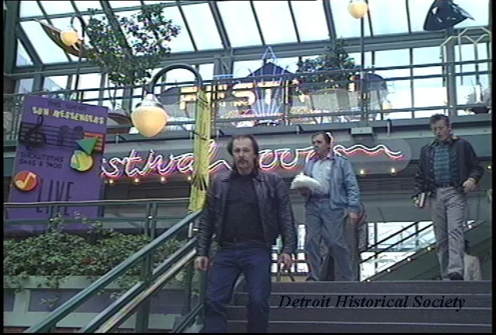 U-Matic - City Shots Detroit Downtown
05-08-89
Tape 1