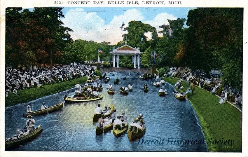 Postcard - 522 - Concert Day, Belle Isle, Detroit, Mich.