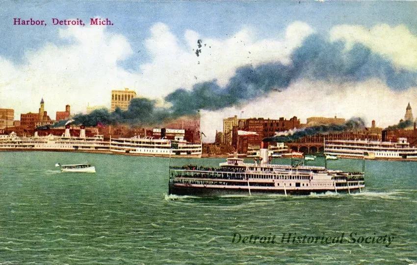 Postcard - Harbor, Detroit, Mich