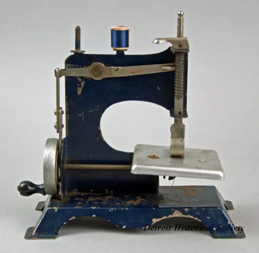 Machine, Sewing
