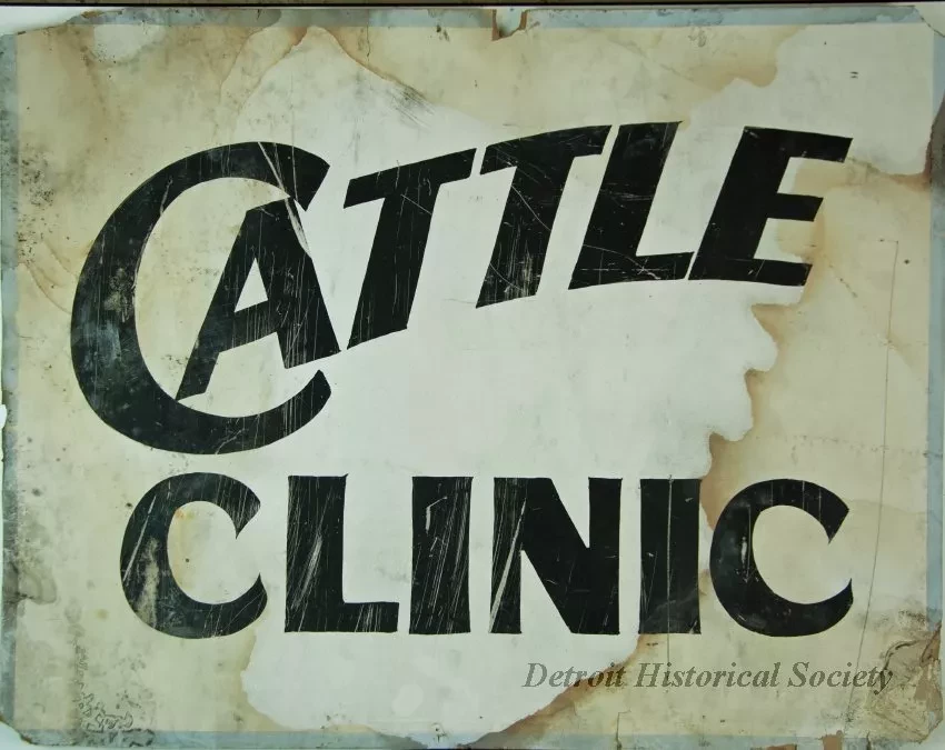 Sign, Informational - Cattle Clinic