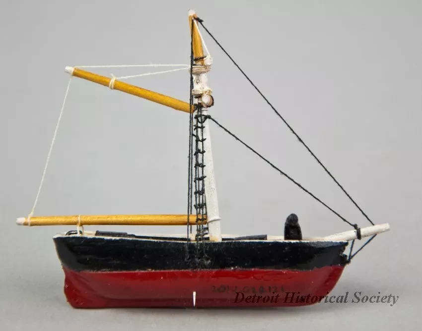 Model - USS TRIPPE