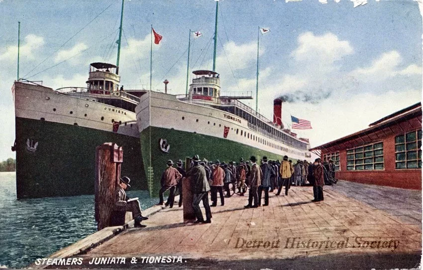 Postcard - Steamers Juniata & Tionesta