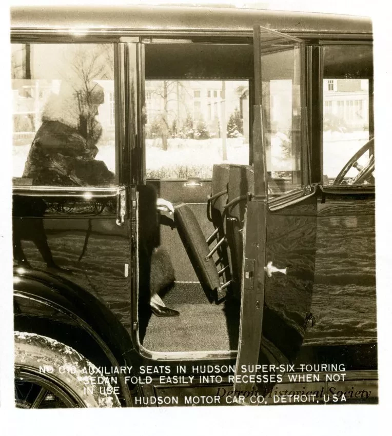 Stereograph - Auxiliary Seats In Hudson Super-Six Touring Sedan Fold Easily Into Recesses When Not In Use, Hudson Motor Car Co, Detroit, USA