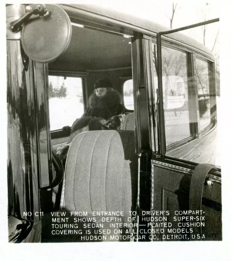 Stereograph - View From Entrance To Driver's Compartment Shows Depth Of Hudson Super-Six Touring Sedan Interior - Plated Cushion Covering Is Used On All Closed Models, Hudson Motor Car Co, Detroit, USA