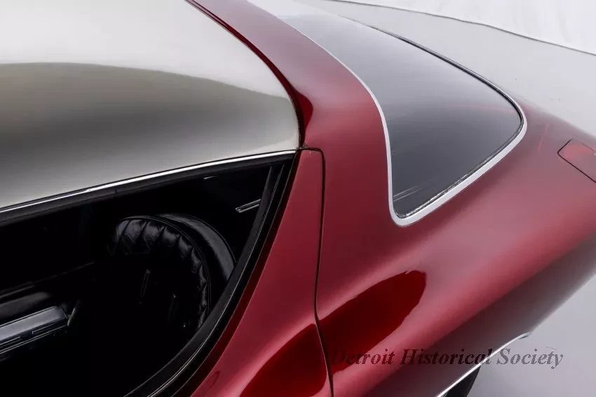 Automobile - 1963 Ford Cougar II prototype