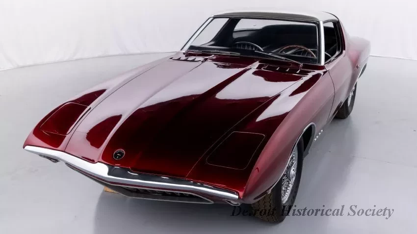 Automobile - 1963 Ford Cougar II prototype