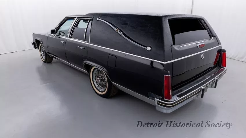 Automobile - 1987 Cadillac Hearse
