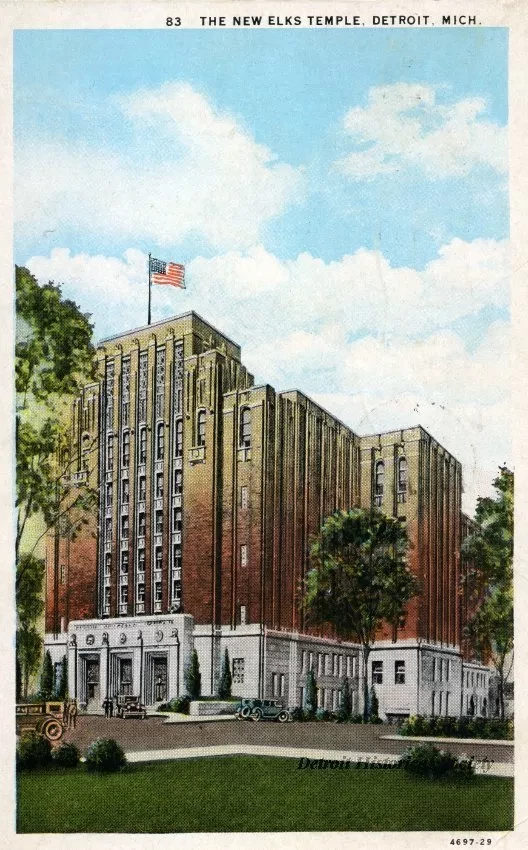 Postcard - 83  The New Elks Temple, Detroit, Mich.