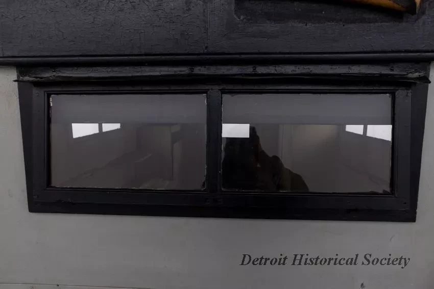 Trailer, Camping - 1929 Covered Wagon Trailer Co. camper - Dhs_1956_373_001_arceye_user_005