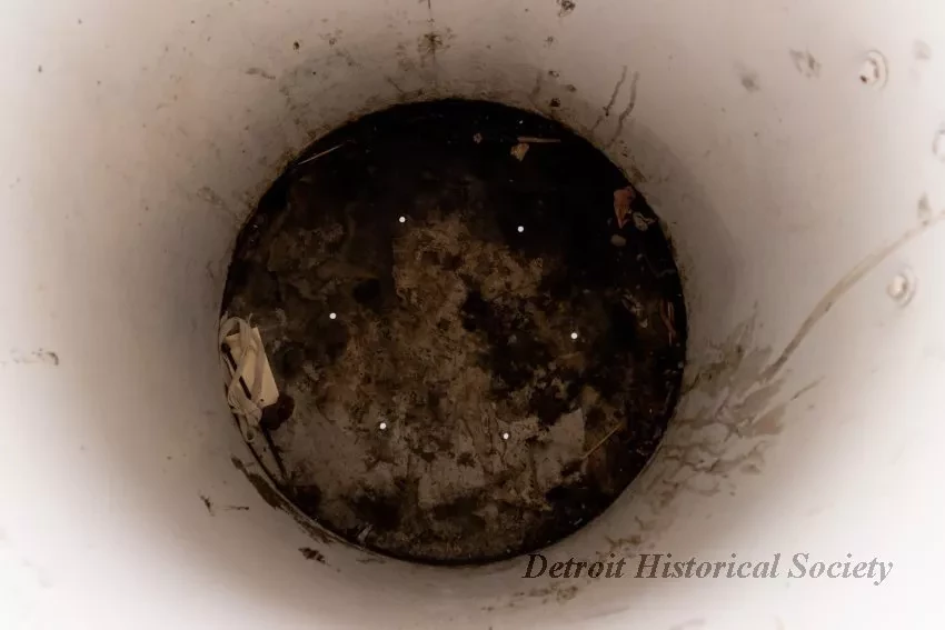 Cart, Push - 1976.092.001 Dpw Push Cart_arceye_user_006-2