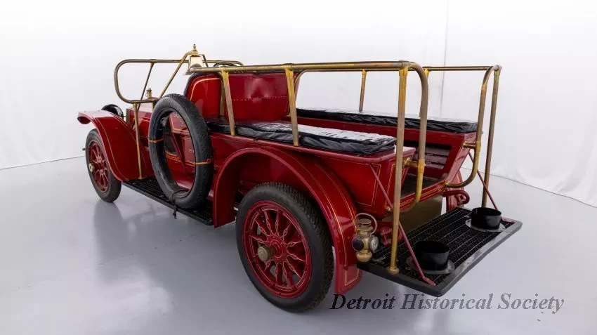 Engine, Fire - 1910 Packard Rescue Wagon