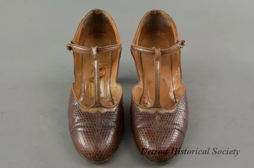 Shoe - Dhs_1959_132_003_sf_02