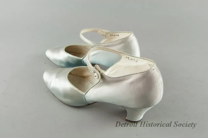 Shoe - Dhs_1959_214_003_sf_03